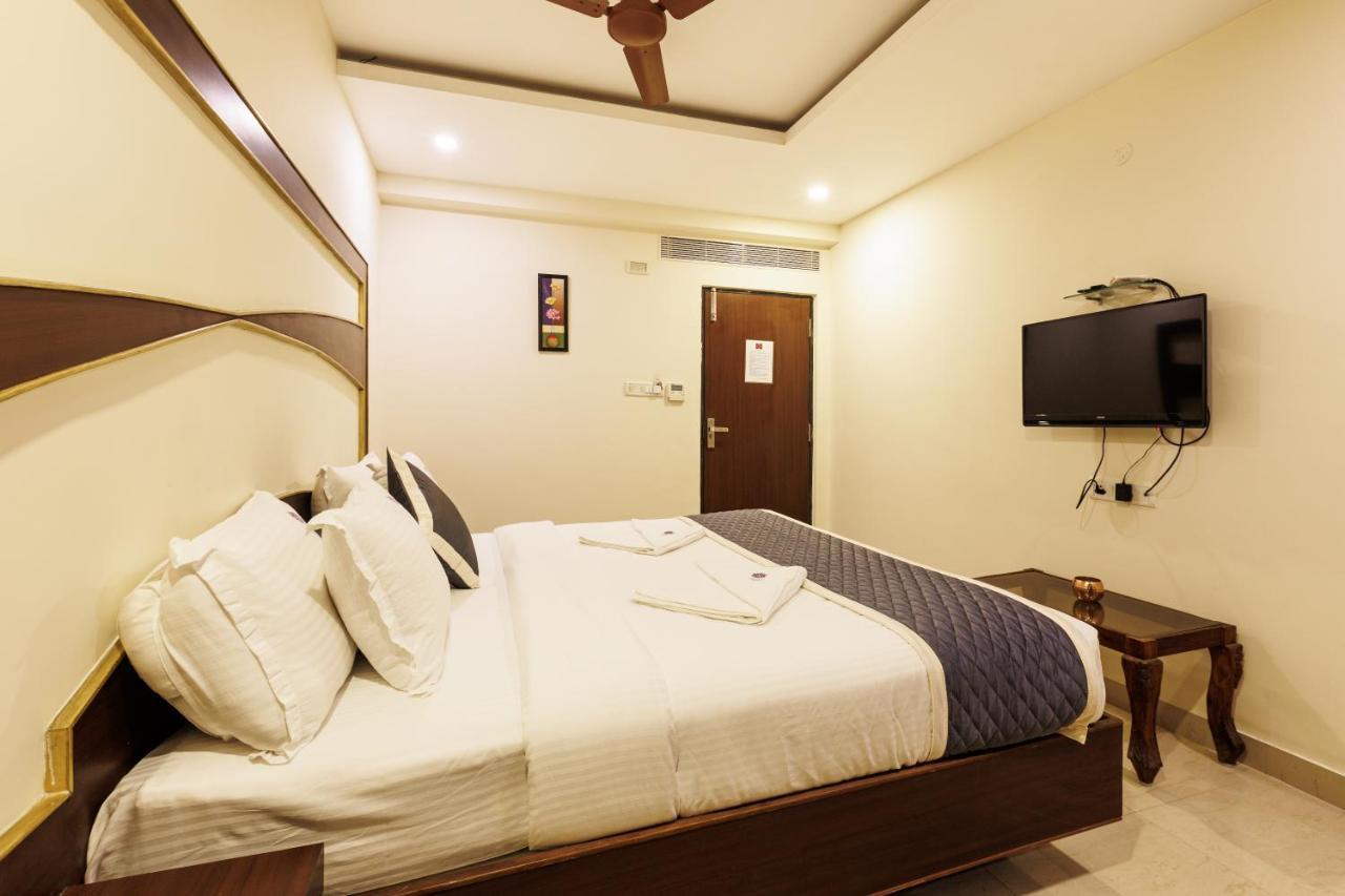 Hotel Comfort Park - Opposite Sri Ramachandra Medical College Porur Csennai Kültér fotó